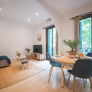 Apartment Stylish Diagonal, Barcelona